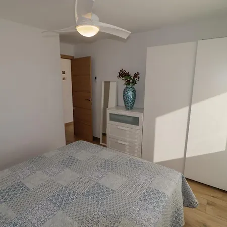 New, Sunny, Near The With Sea Views Apartment *